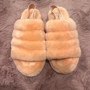 Ugg Yeah fur slide. Light pink.